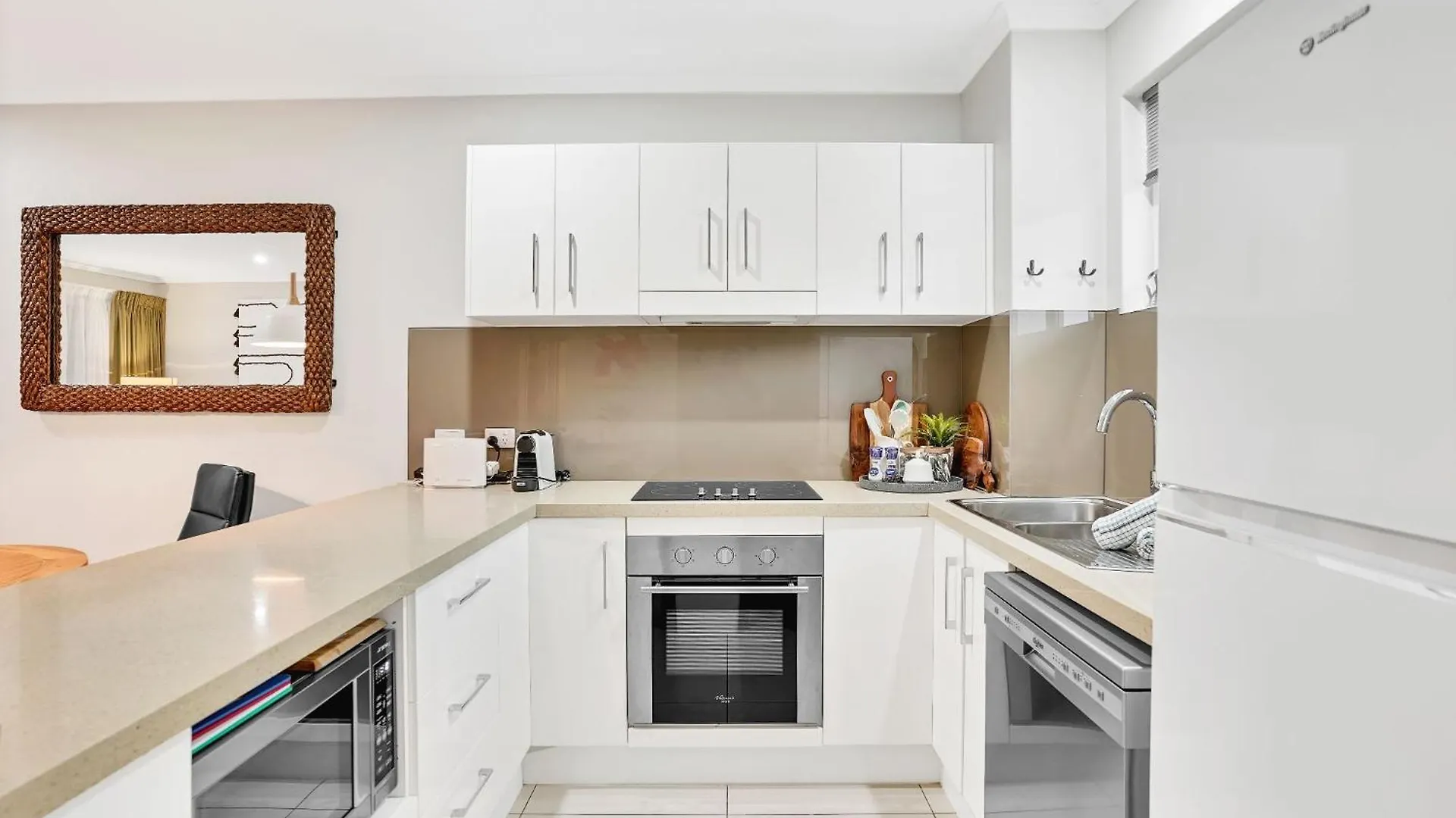 Apartment Casa Verde Palm Cove Australia